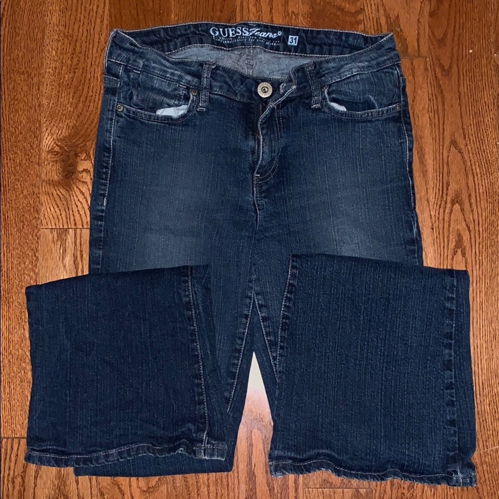Guess Jeans. Flare leg.